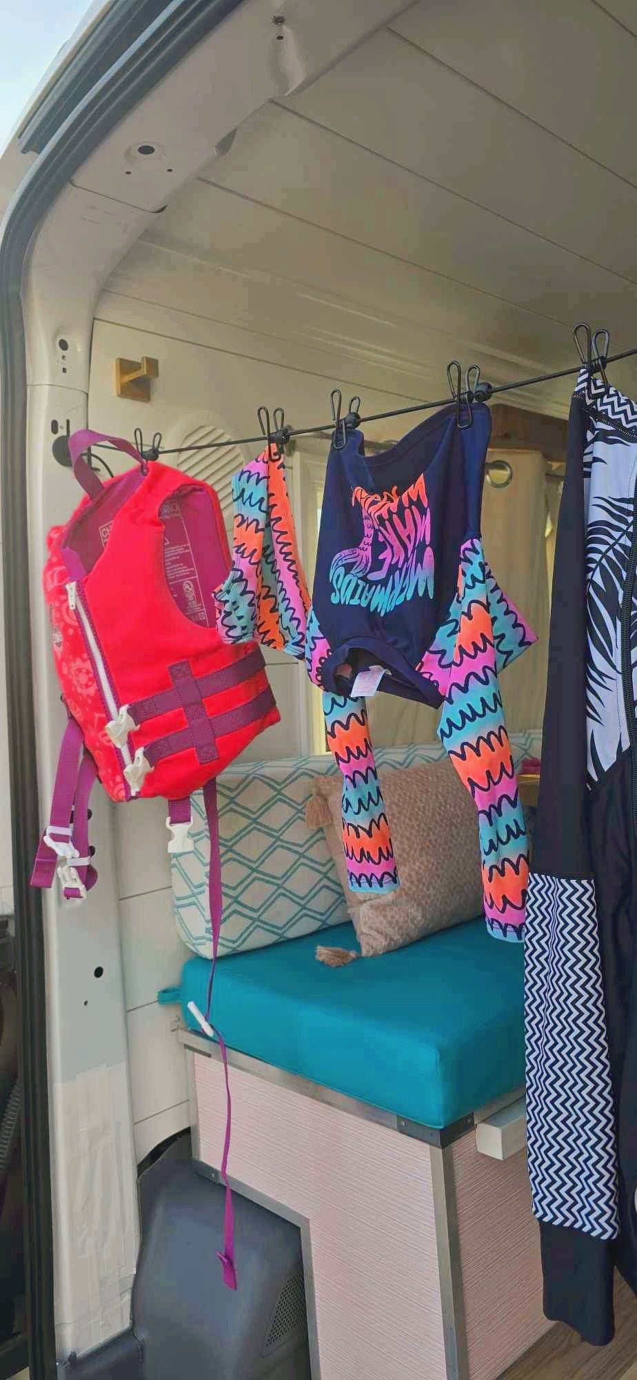 Travel Clothesline - Magnetic - Sew Cush